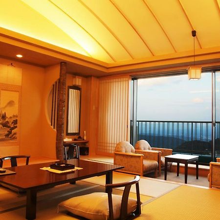 Kounkaku Hotel Nihonmatsu Екстериор снимка