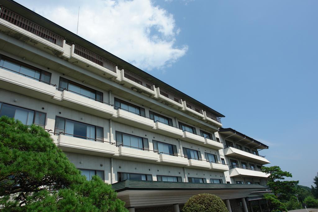Kounkaku Hotel Nihonmatsu Екстериор снимка