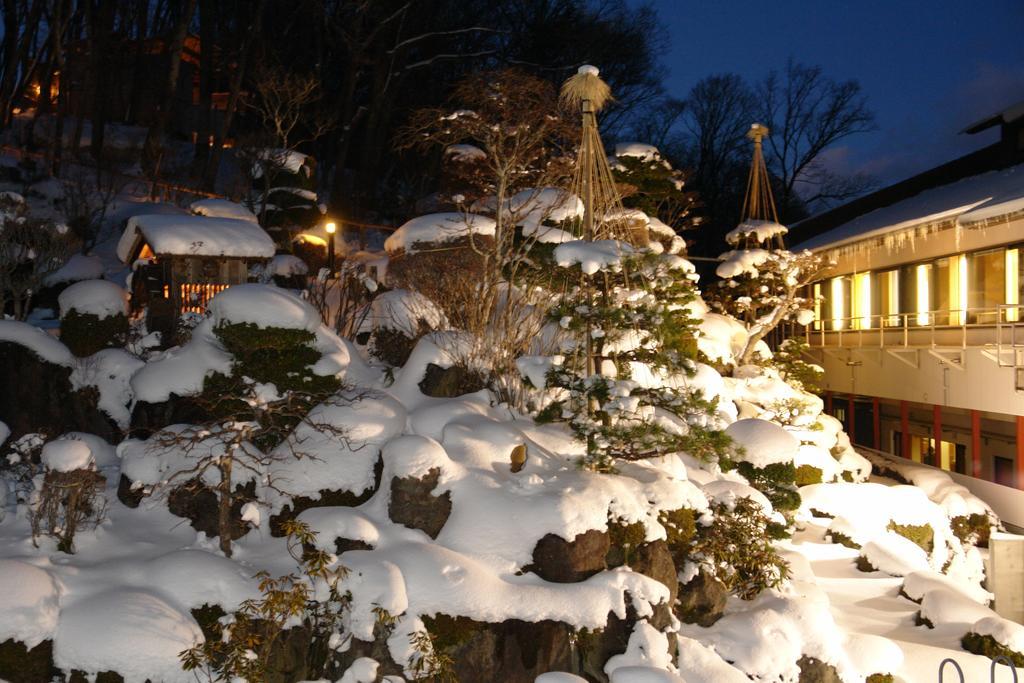Kounkaku Hotel Nihonmatsu Екстериор снимка